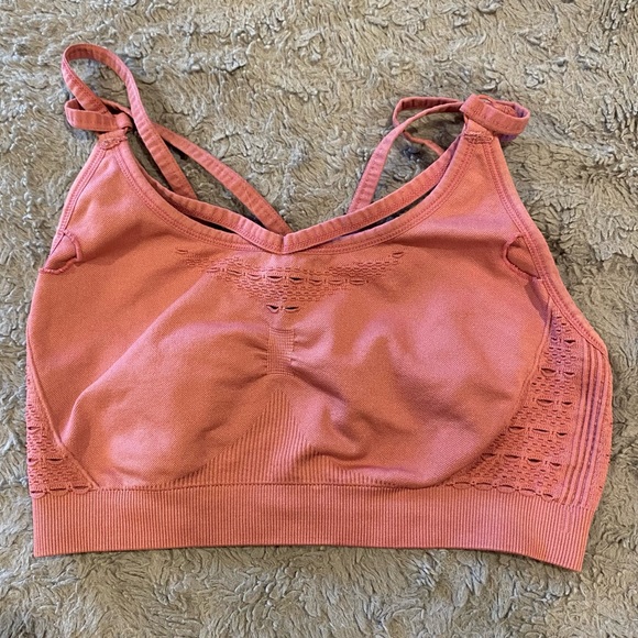 Gymshark Pink Strappy Bra size M like new - Picture 5 of 5
